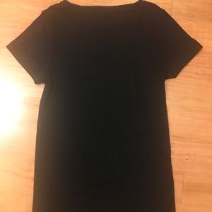 Black maternity t-shirt